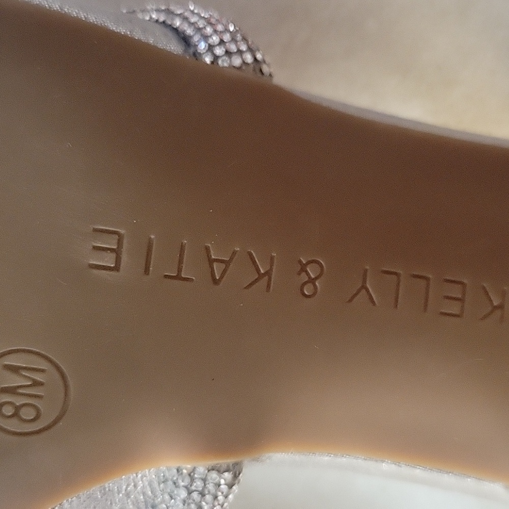 Silver Slippers - Picture 8 of 12